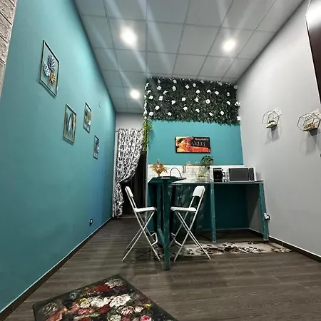 Bed & Breakfast Urban House *